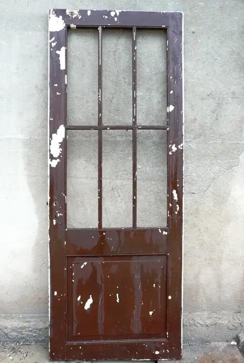 Porte vitrée en bois