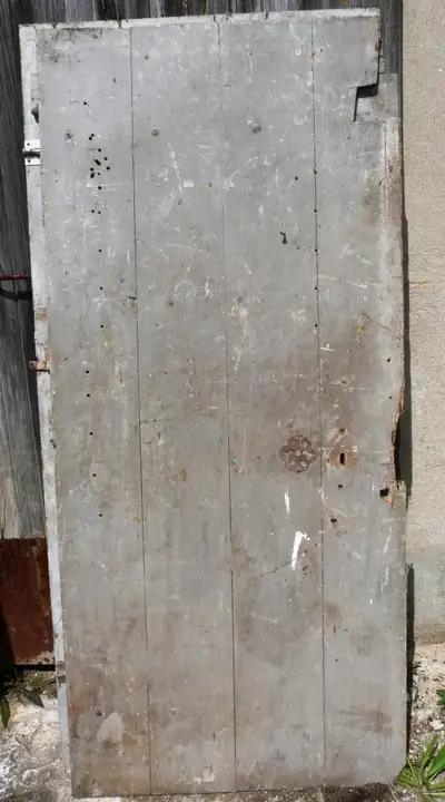 Porte de ferme en bois