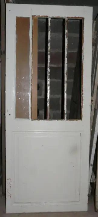 Porte vitrée en bois