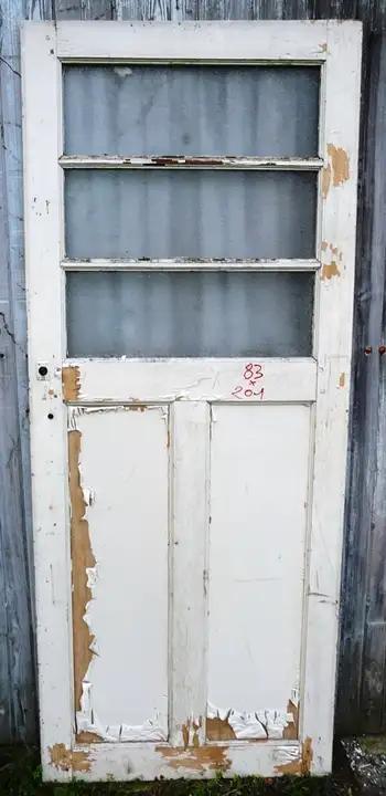 Porte vitrée en bois