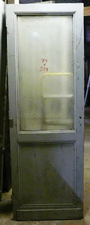 Porte vitrée en bois