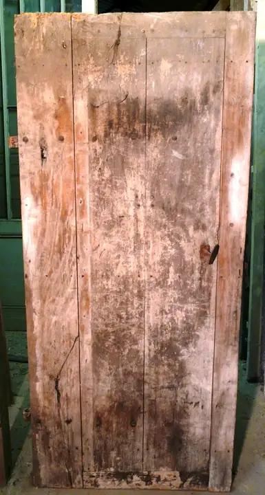 Porte de ferme en bois rustique