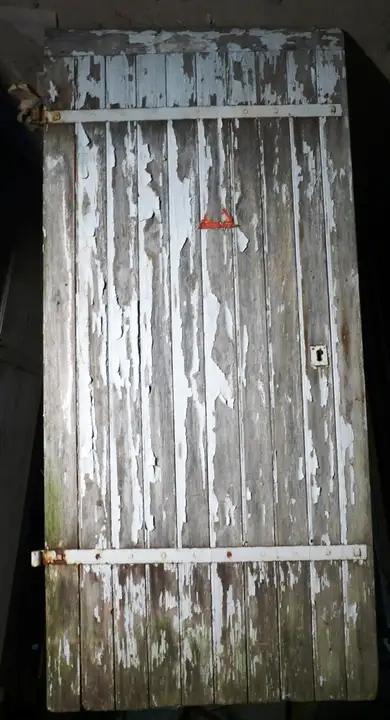 Porte de ferme en bois rustique