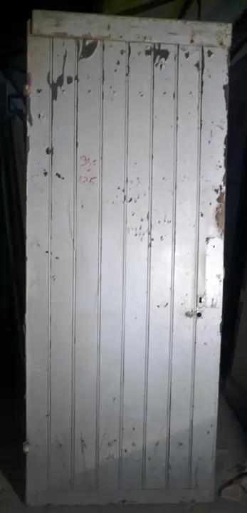 Porte de ferme en bois rustique