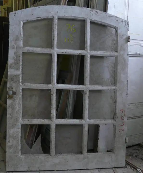 Fenêtre à petits carreaux