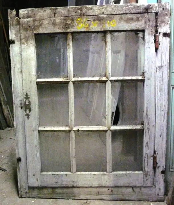 Fenêtre en bois à 9 vitres