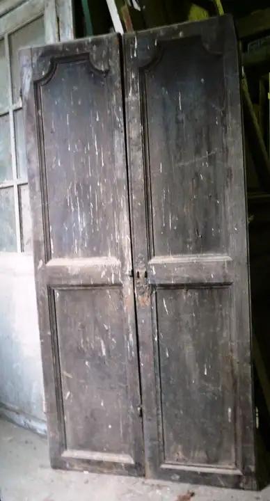 Portes doubles de placard en bois
