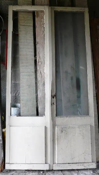 Double porte vitrée en bois