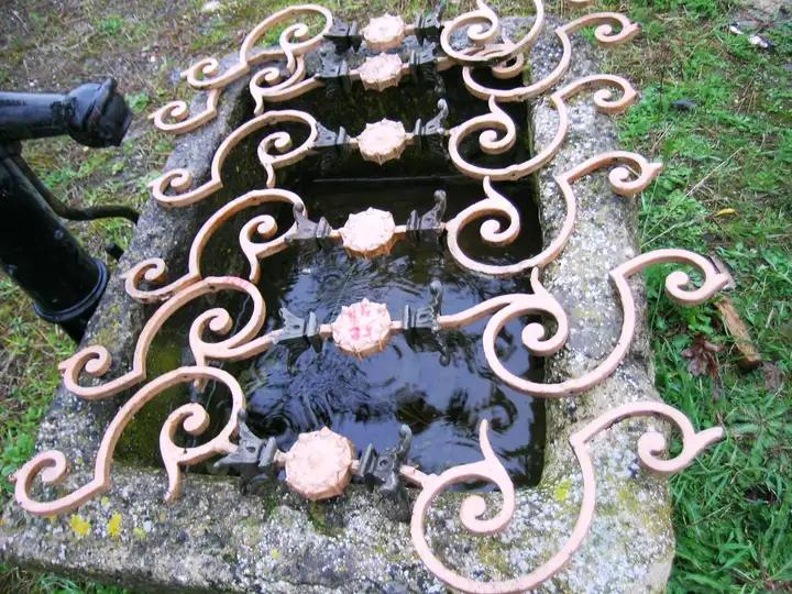 5 elements de balcon en fer
