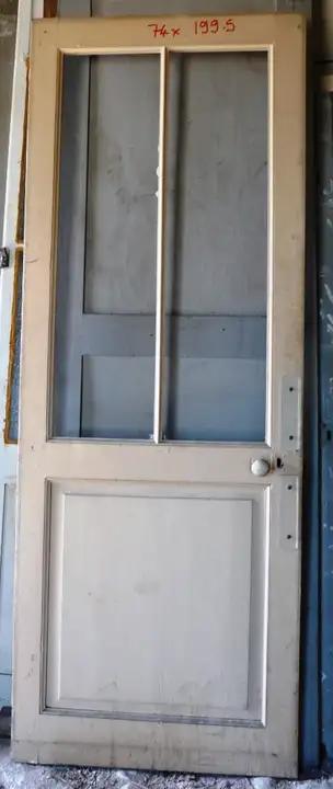 porte vitrée en bois