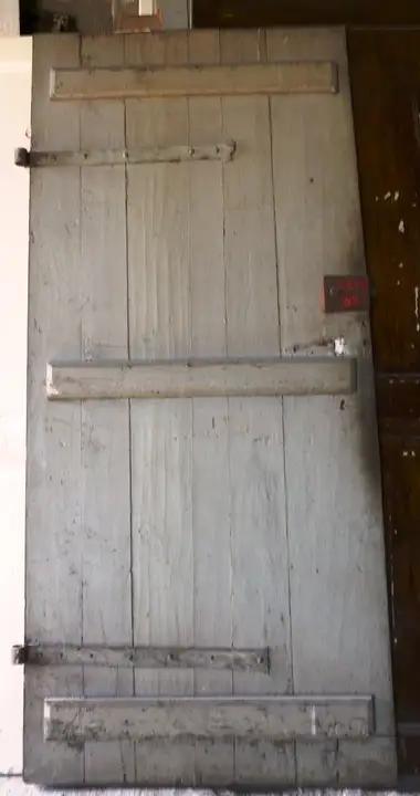 Porte de grange en bois rustique
