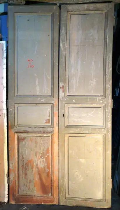 Double porte en noyer