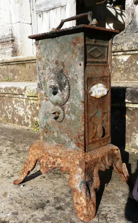Petit tourne broche à ressort en bon état de marche