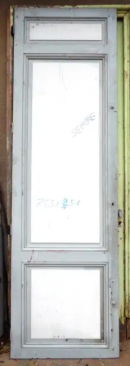 Porte pleine à 3 panneaux