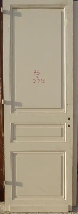 Porte ancienne d'intérieur en bois