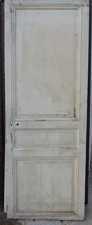 Porte ancienne d'intérieur en bois