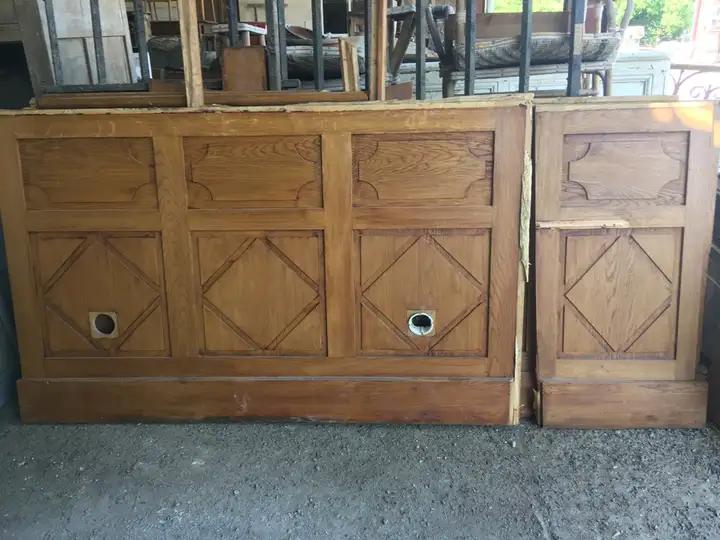 Boiserie basse en chêne