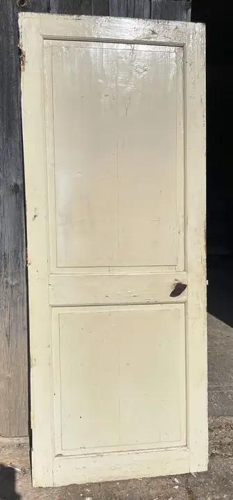 Ancienne porte intérieur en bois