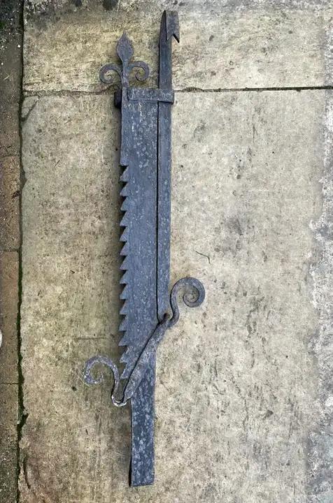 Importante crémaillère ancienne