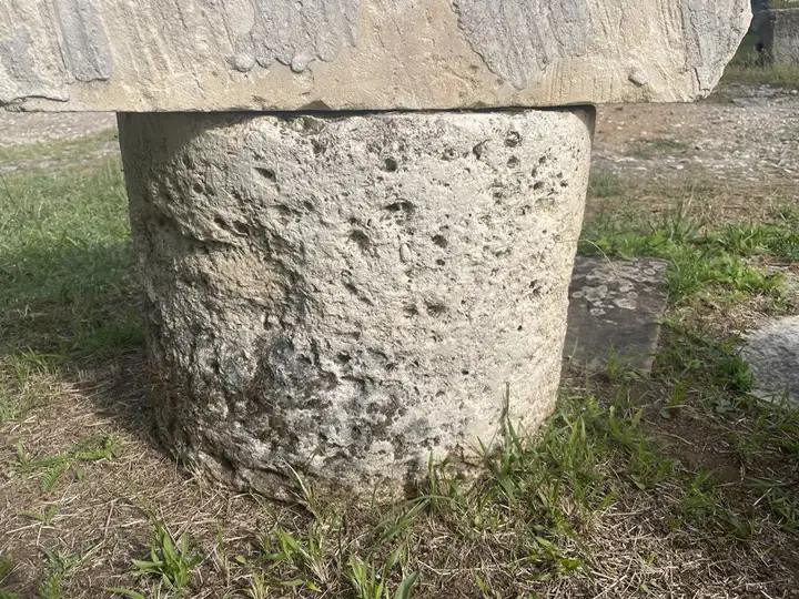 socle rond
