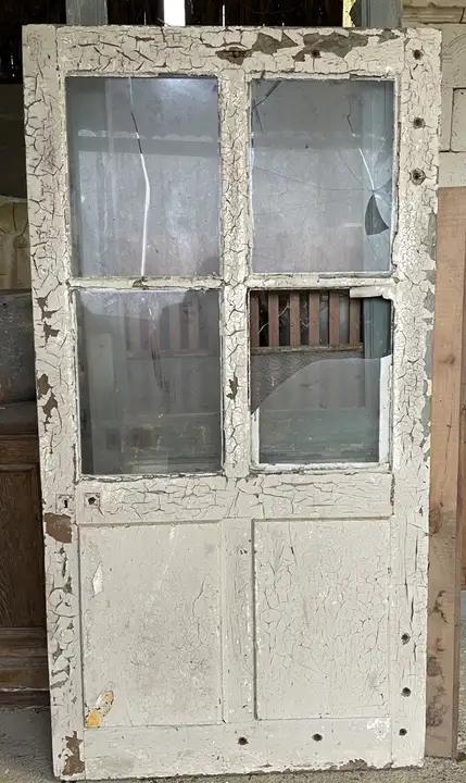 Porte ancienne vitrée d'interieur