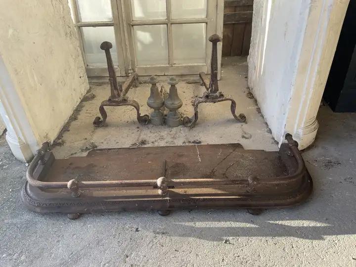 Ancien cendrier de cheminée