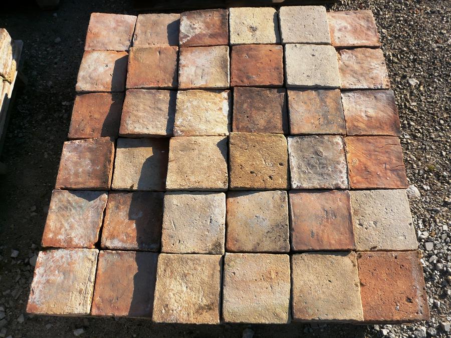 Carrelage ancien XVIIeme Charenntais