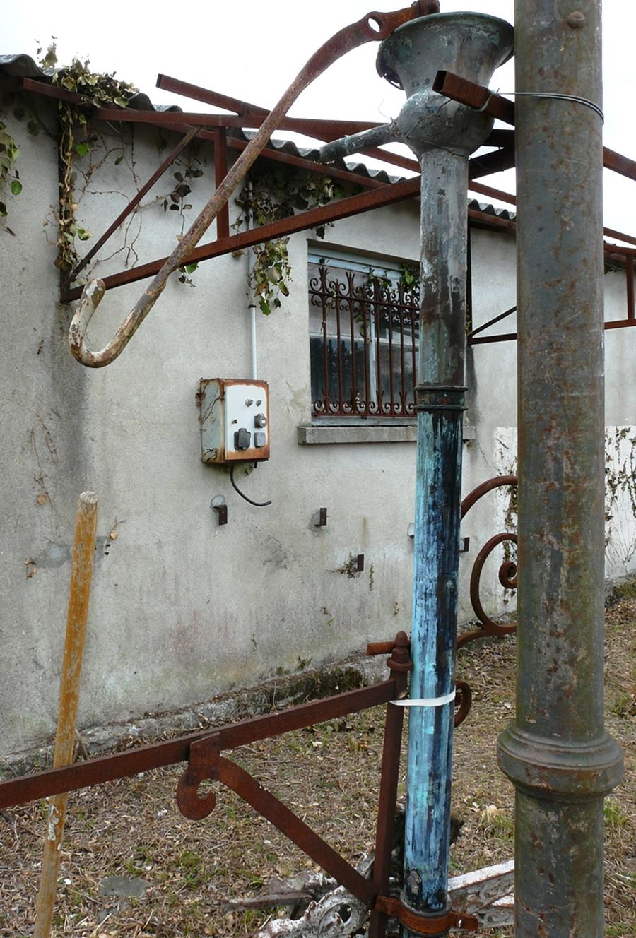 Pompe de puits en cuivre