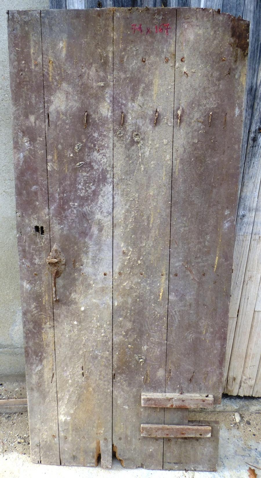 Porte de grenier en sapin