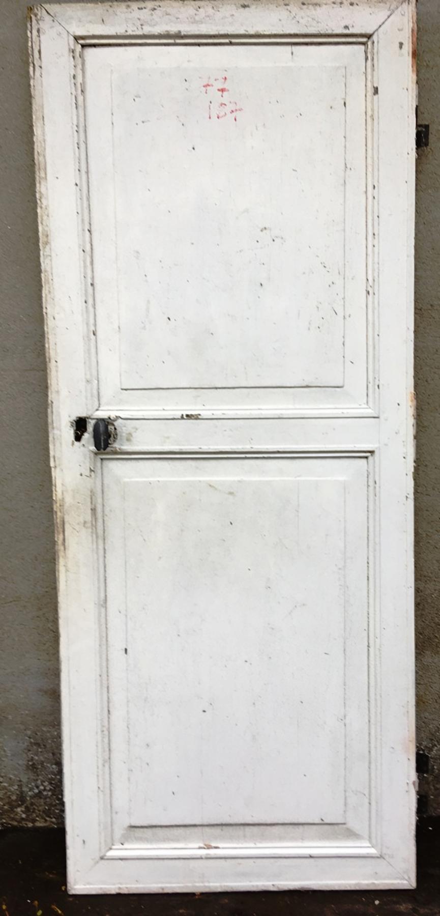 Porte ancienne d'inerieur